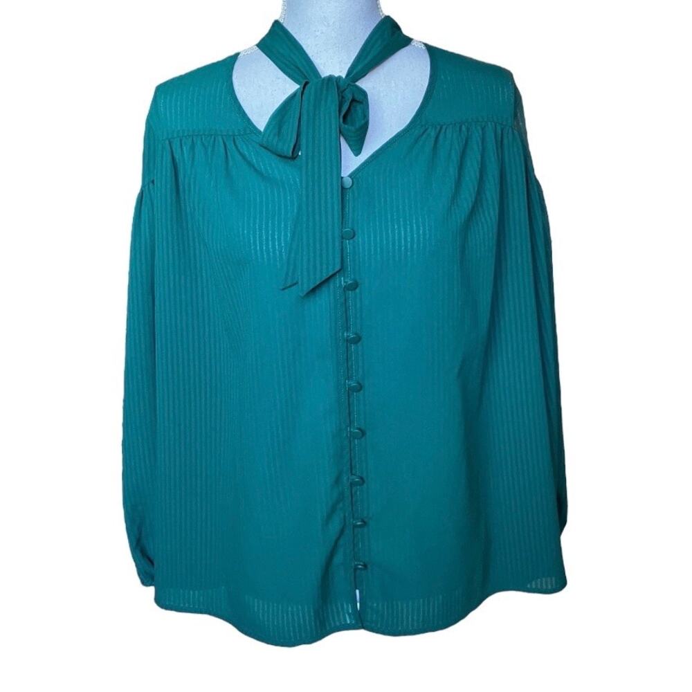 Time and Tru Dark Green Flowy Blouse Large